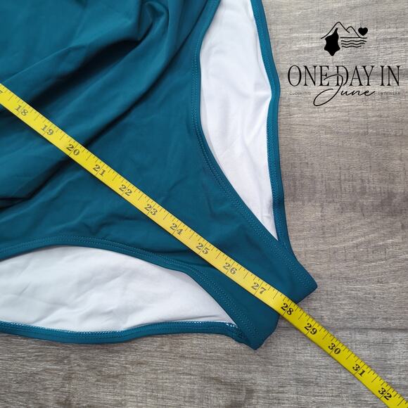 B2Prity Cross Front Cut Out Ruffle Shoulder One Piece Swimsuit Size M - Picture 5 of 6